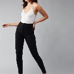 DOLCE CRUDO Women Black Skinny Fit High-Rise Clean Look Stretchable Jeans