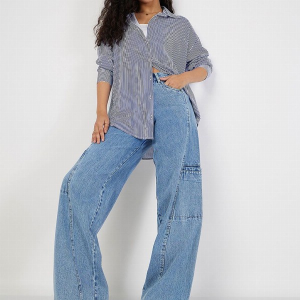 SASSAFRAS Women Wide Leg High-Rise Clean Look Pure Cotton Jeans