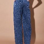 SASSAFRAS BASICS Women Straight Fit High-Rise Clean Look Heavy Fade Jeans