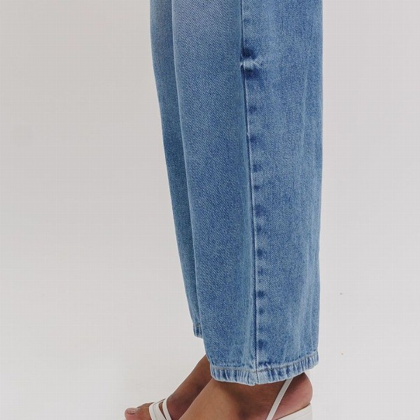 FREAKINS Women Straight Fit High-Rise Mildly Distressed Light Fade Cotton Jeans