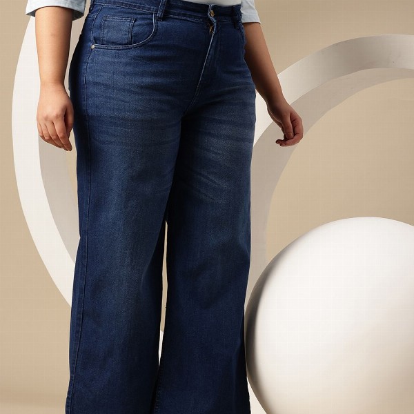 Sztori Women Plus Size Relaxed Fit Jeans