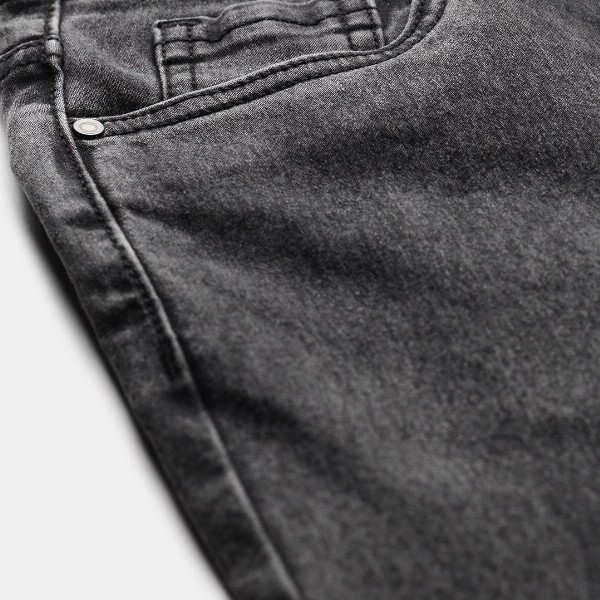 Roadster Women Black Skinny Fit Mid-Rise Clean Look Stretchable Jeans