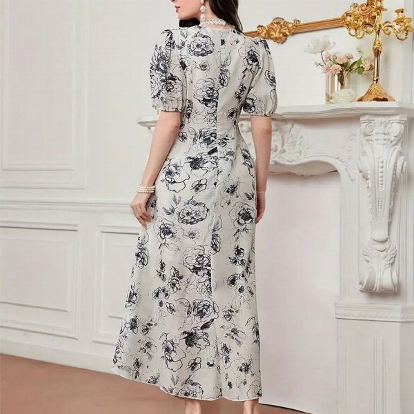 Bollyclues Women Floral Printed A-Line Midi Dress