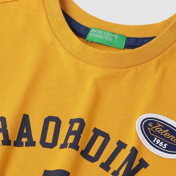 United Colors of Benetton Boys Typography Printed Round Neck Pure Cotton T-shirt