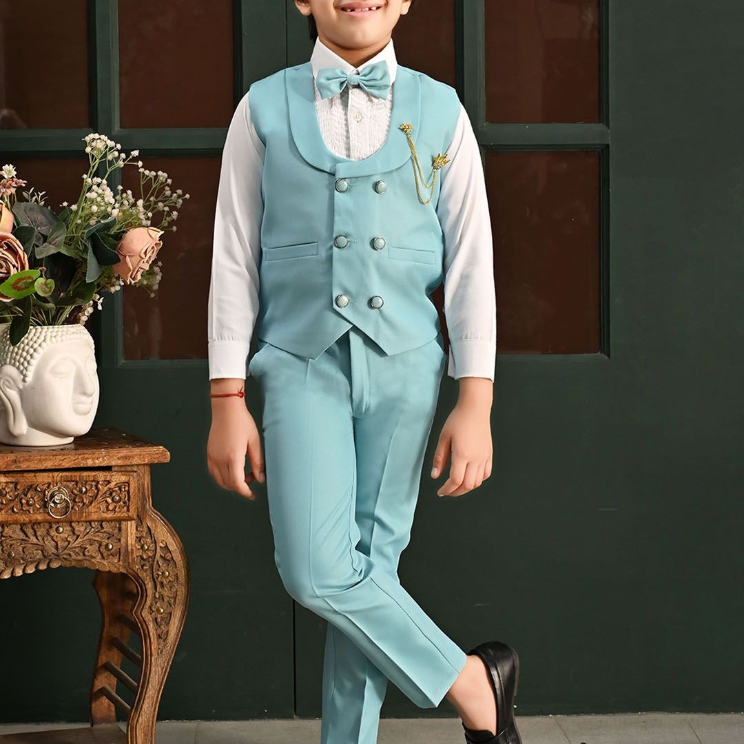 BT DEZINES Boys Solid Double-Breasted Three-Piece Suit