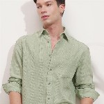 HIGHLANDER Men Textured Spread Collar Cotton Casual Shirt