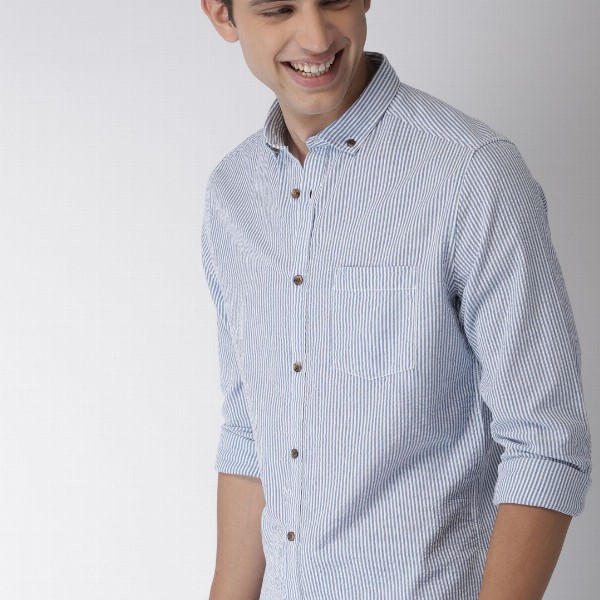 Mast & Harbour Men Blue & White Slim Fit Striped Casual Shirt