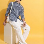 HIGHLANDER Grey Slim Fit Striped Casual Cotton Shirt