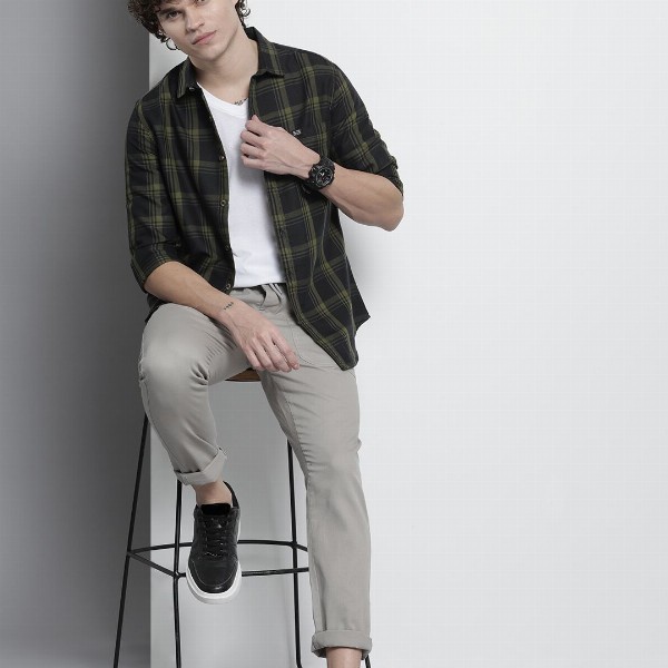 The Indian Garage Co Men Tartan Checked Casual Shirt