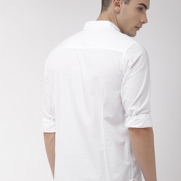 HIGHLANDER Men White Slim Fit Solid Casual Shirt