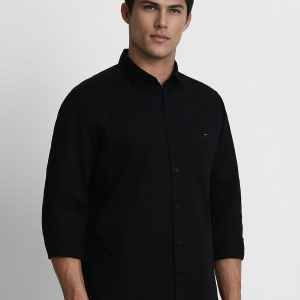 Louis Philippe Jeans Men Black Slim Fit Solid Casual Shirt