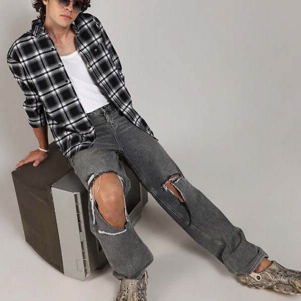 Campus Sutra Classic Buffalo Checked Casual Shirt