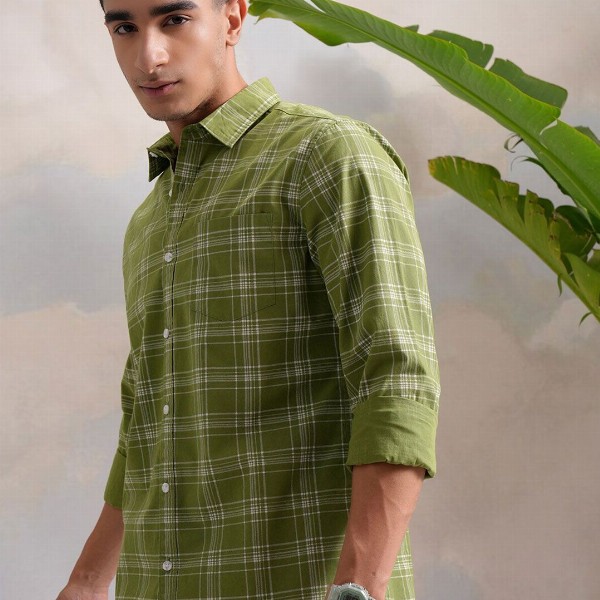 HIGHLANDER Green Classic Slim Fit Tartan Checked Spread Collar Cotton Casual Shirt
