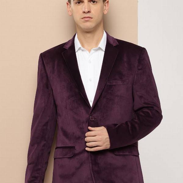INVICTUS Velvet Finish Slim Fit Blazer
