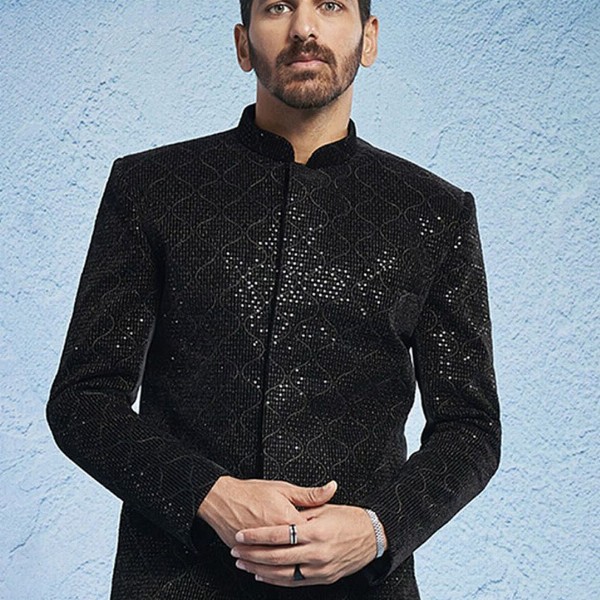 VASTRAMAY Embroidered Sequinned Mandarin Collar Slim-Fit Velvet Bandhgala Blazers