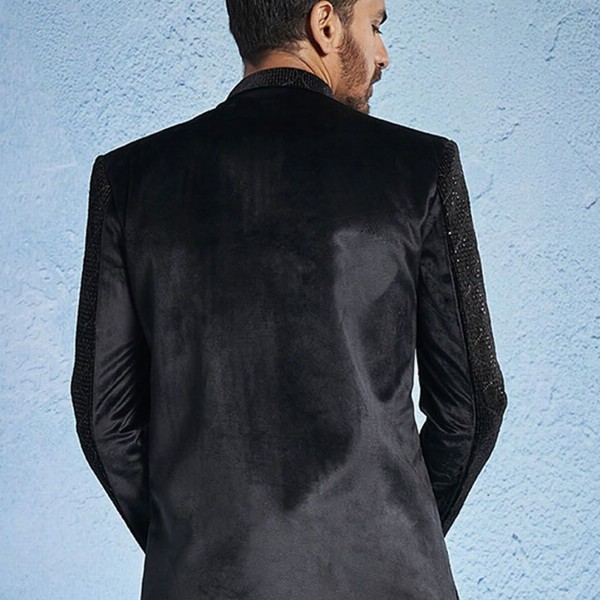 VASTRAMAY Embroidered Sequinned Mandarin Collar Slim-Fit Velvet Bandhgala Blazers